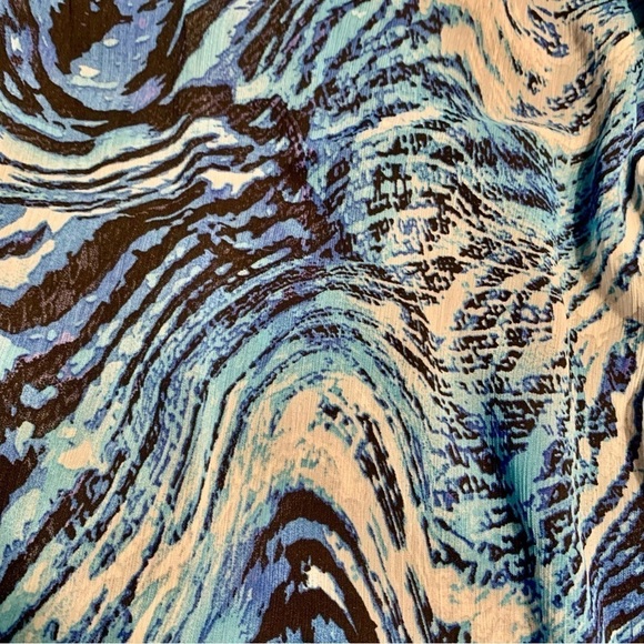 Dress Barn Tunic Top XL 14/16 Blue Black White Animal Print Short Sleeves - Picture 13 of 16